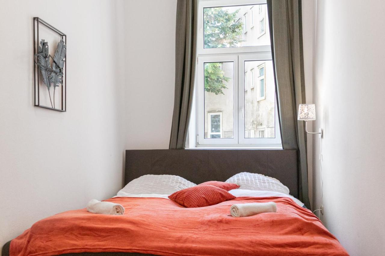 Welcoming 3br Budget Apt. Well Connected Wien